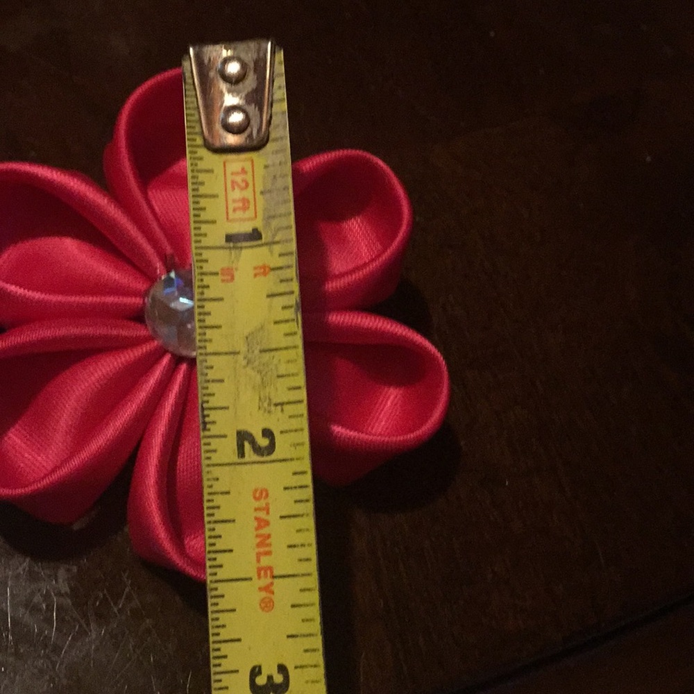 Girl bow - Picture 3 of 3